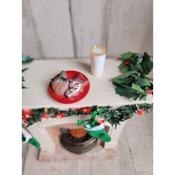 Dept 56 stockings fireplace 4049274 RARE light up Possible dreams clothtique Xma - Picture 5 of 9